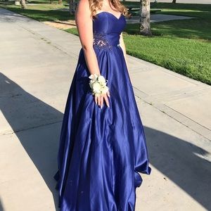 Prom dress